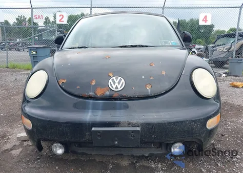 1998 Volkswagen New Beetle из США, поврежденный, VIN 3VWBB61C6WM050600